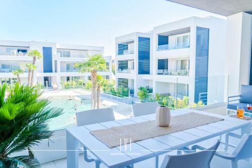 Lido di Jesolo Apartment | OasiSole Suite con terrazza e piscina