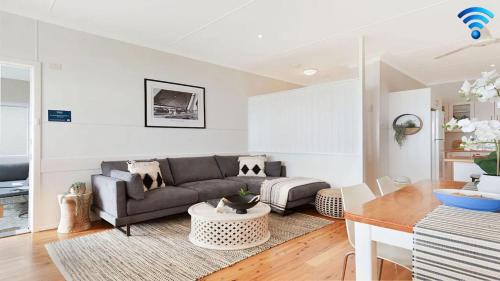 Currarong Apartment | Ocean Blue Apartment One