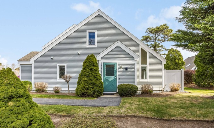 Brewster Condo | Ocean Edge Resort- Beautiful A-Style Townhouse with Pool Priveleges