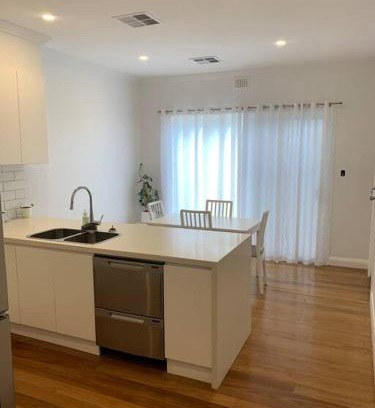Playford House | Ocean Eyre