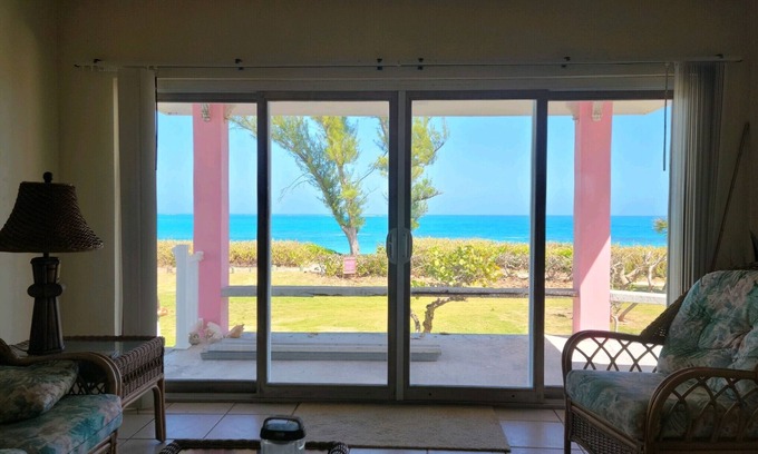 Green Turtle Cay House | OCEAN FRONT Conch Shell-Green Turtle Cay with a dock- 25% FALL DISCOUNT!