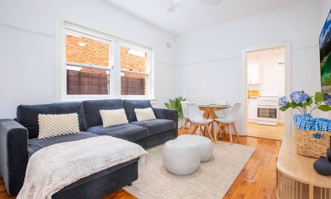 Manly Apartment | Ocean Retreat, Prime Spot/Family Ready