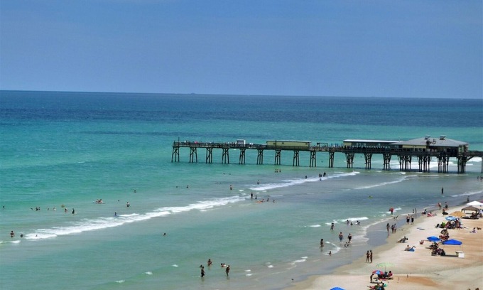 Daytona Beach Shores House | Ocean`s Edge at White Surf