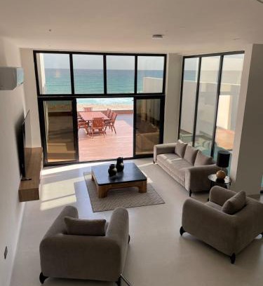 Bimmah Villa | Ocean's Edge