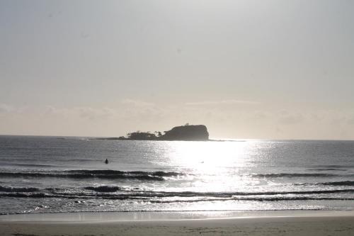 Mudjimba Apartment | Ocean View 3 bedroom Apartment