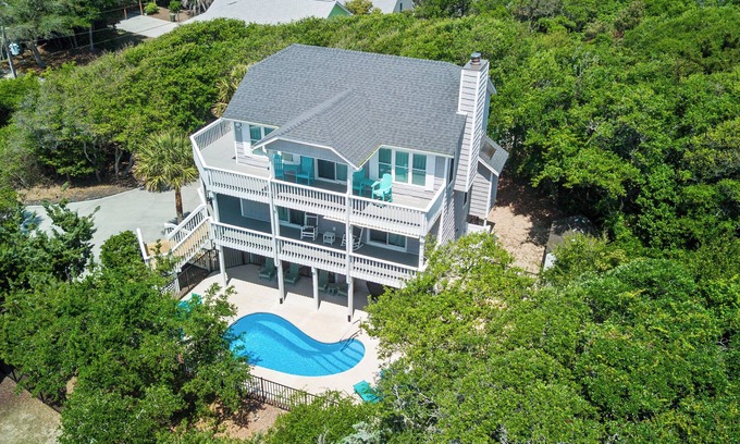 Emerald Isle House | Ocean View 3BR w/Pool, Game Room & Decks – Short Walk to Beach!