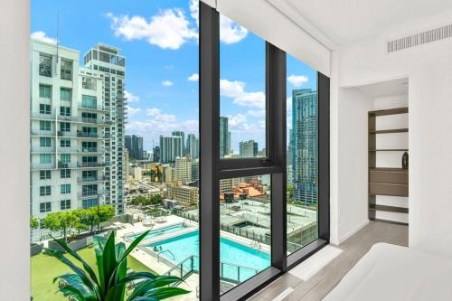 Downtown Miami Apartment | Ocean View Condo Near Cruise Port, Bayfront, Arena plus Free Parking