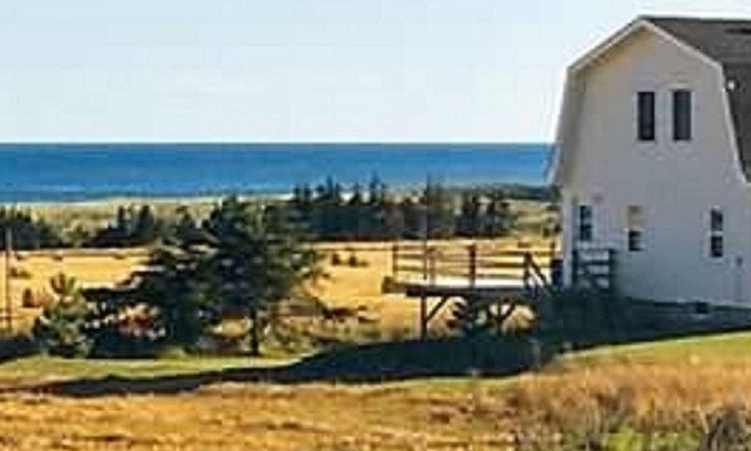 Bothwell Cottage | Ocean View Country Cottage