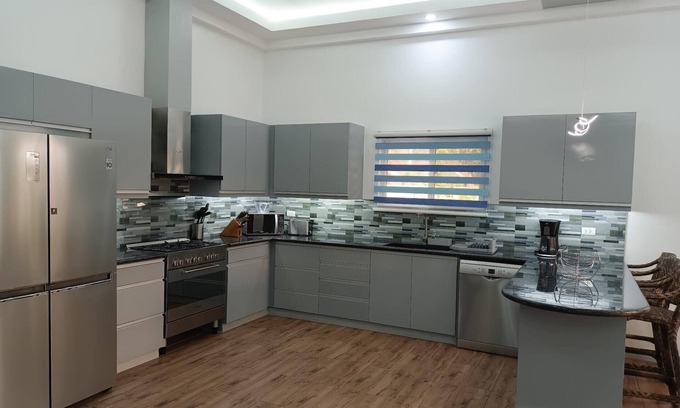 Zamboanguita Villa | Ocean View Gran Villa at Green Turtle Residences