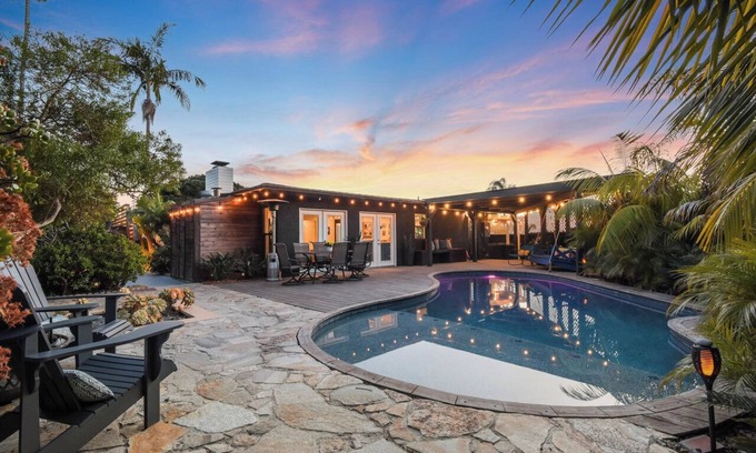 La Jolla Mesa House | OCEAN VIEW/Pool/Gourmet Kitchen/Outdoor Oasis near La Jolla! Sleeps 9 people!