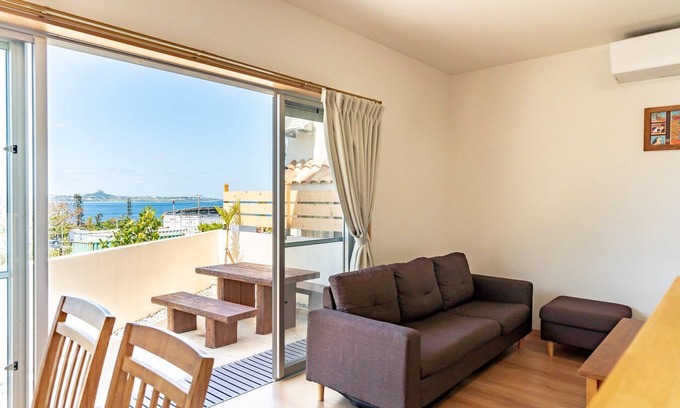 Motobu House | Ocean view rental villa 3minute walk to Ocean Ex/Kunigami-gun Okinawa