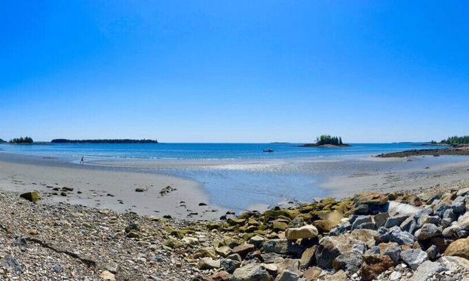Owls Head Cottage | Oceanfront and Pet Friendly Cottage