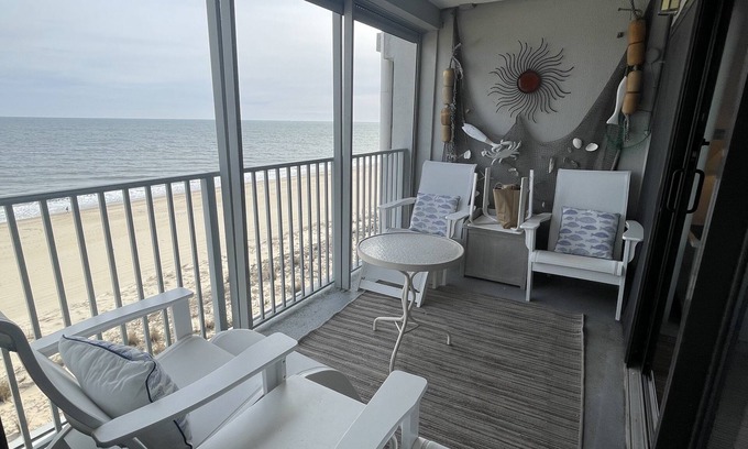Midtown Ocean City Condo | Oceanfront Corner Unit, Spectacular Views, Pool, W/D, 2 Parking, Full Linen Svc