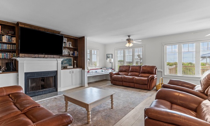 Holden Beach House | Oceanfront home with WiFi, private walkway to beach & central AC