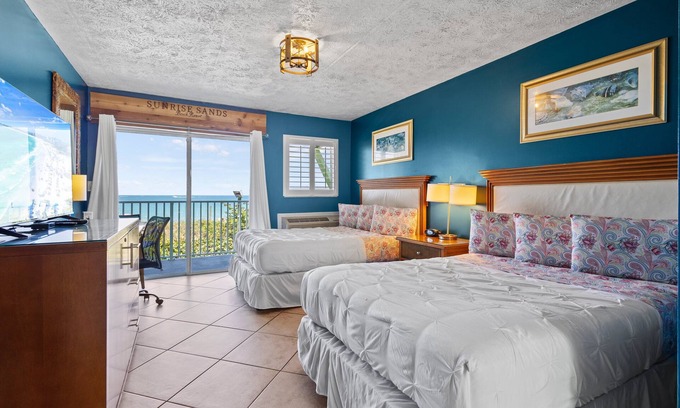 Fort Pierce Hotel | Oceanfront Inn Room #20- Ocean View Balcony, 2 Full Beds