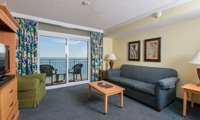 Myrtle Beach Condo | Oceanfront Oasis Deluxe Condo 18th Floor