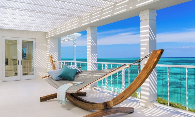 Blue Mountain Villa | Oceanfront Villa - infinity pool - stunning views - 20% off special!
