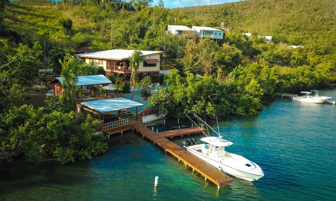 Fulladoza Bay Villa | Oceanfront Villa W/Dock, Nature Reserve Location Area-Soldier's Point Beach.