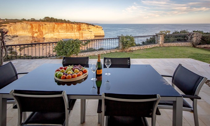 Benagil House | Oceanfront Villa with three bedrooms plus one