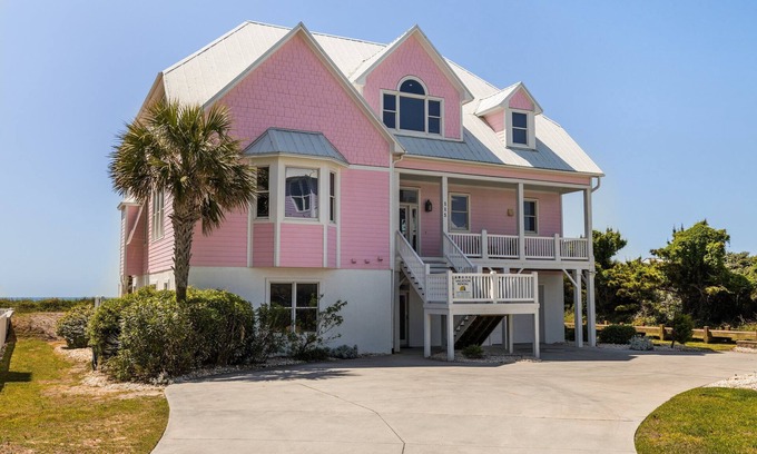 Emerald Isle House | Oceanfront with heated private pool (optional),beach access,close to town center