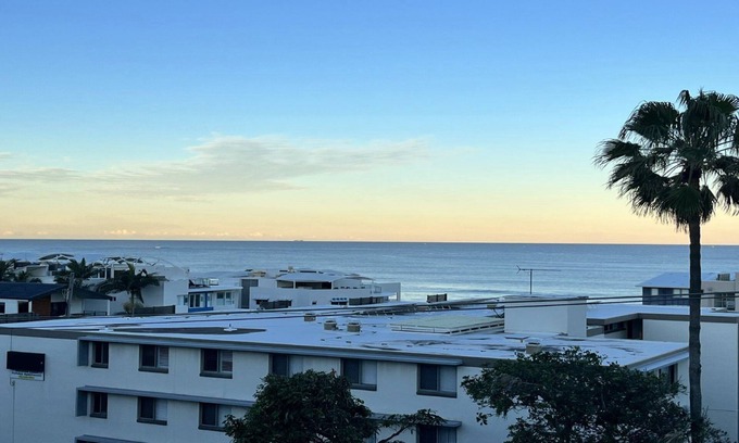 Kings Beach Apartment | OCEANIC APARTMENTS UNIT 7
