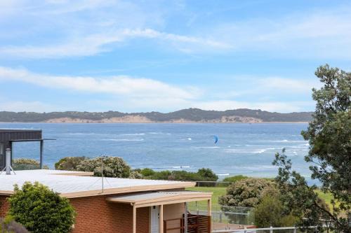 San Remo House | Oceanview Family Retreat