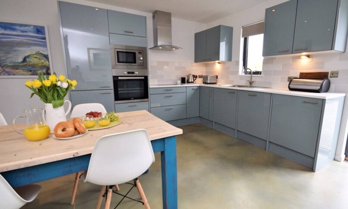 Holsworthy House | Ochre Cottage - West Putford