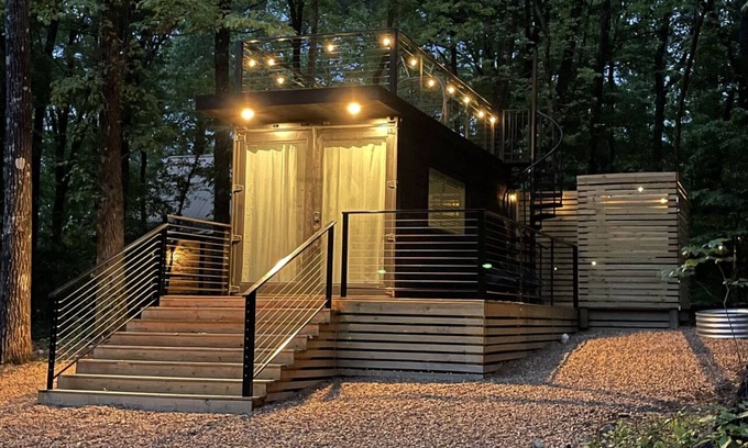 Broken Bow Cabin | "Off the Clock" Honeymoon Cabin