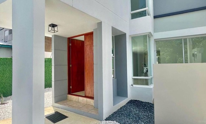 Boqueron House | Olas de Boqueron Beach House a 5 minute walk to El Poblado de Boqueron