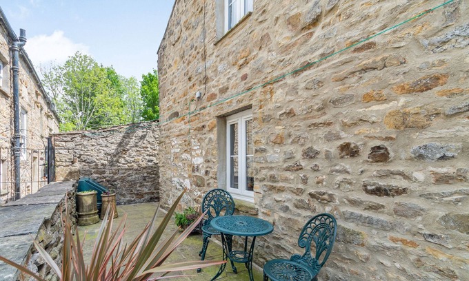 Bainbridge Cottage | Old Dame School