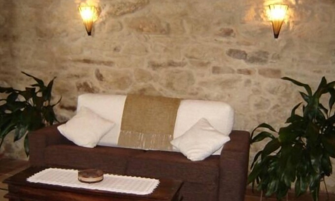 Rianxo Cottage | Old House of San José (S. XVII) for 8 people