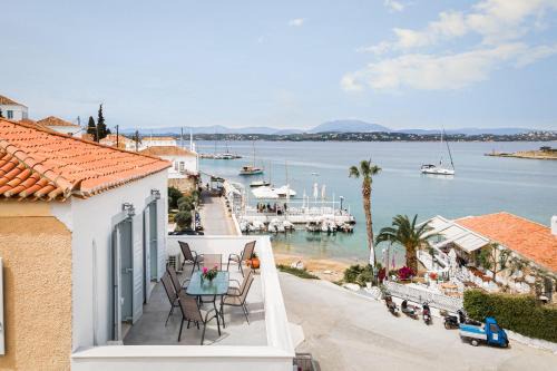 Spetses Apartment | Old Port Spetses Mansion