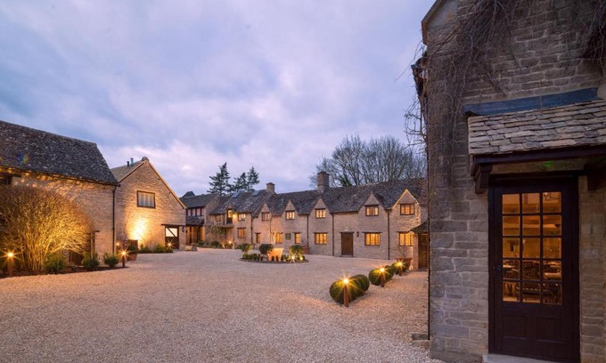 Minster Lovell Hotel | Old Swan & Minster Mill
