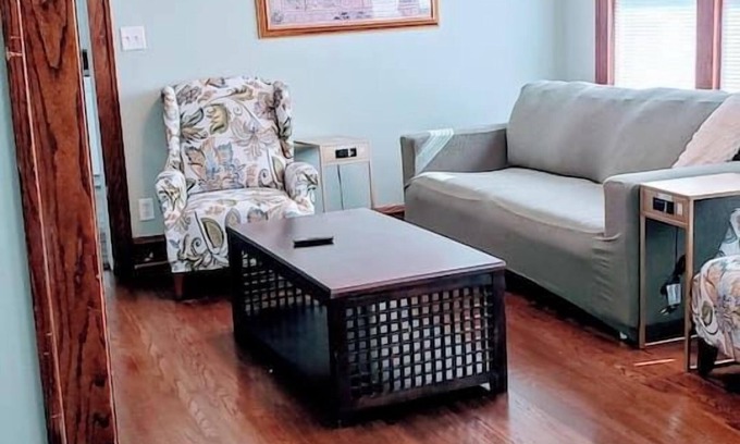 Minneapolis Apartment | Ole Sage Flat near DT Minneapolis