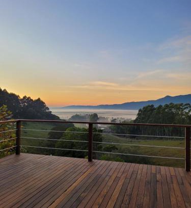 Tijucas House | Oliveira mountain