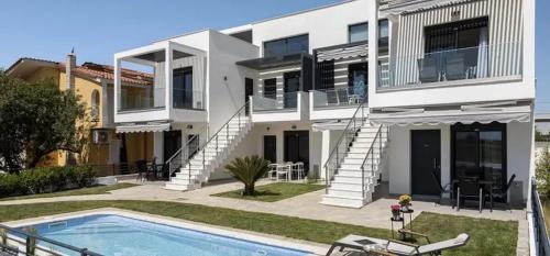 Paralia Ofryniou Apartment | Olympiada Complex Calma Di Mare Apartment