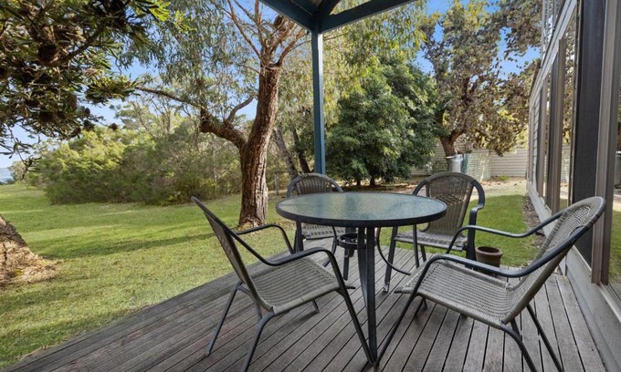 Forge Creek House | Omeo - Waterfront Retreat