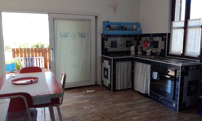 Eden Beach Apartment | On the beach, beautiful sunsets. Free wi-fi. Autumn offers in Sardinia.