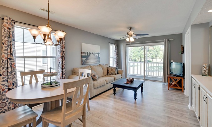 Carolina Forest Condo | On the Fairways: Myrtle Beach Condo w/Pool Access