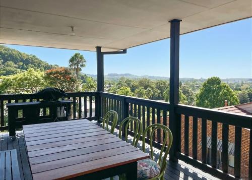 Coffs Harbour House | On the Hillside