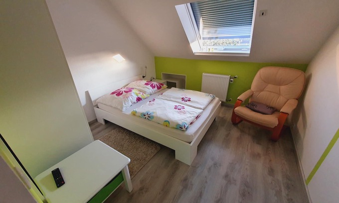 Ellerbek - Wellingdorf Apartment | On the Kiel Fjord