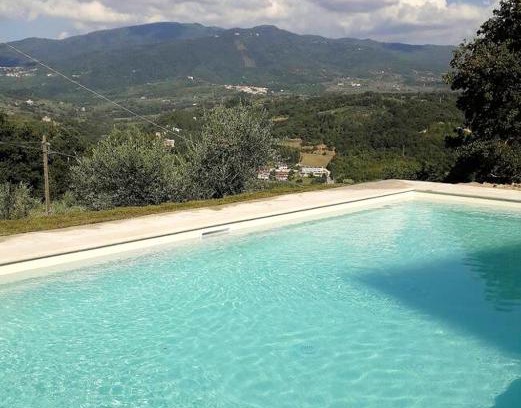 SantʼEllero House | One bedroom property with shared pool terrace and wifi at Rignano sull'Arno