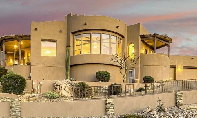Gold Canyon House | One of a Kind Secluded Home w/Pool in Gold Canyon: Captivating Views All Around