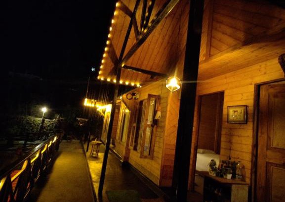 Kurseong House | Orange Villa