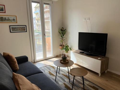 San Faustino-Madonnina-Quattroville Apartment | Orchidea