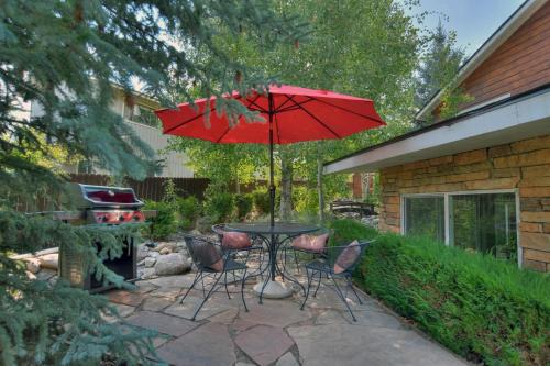 Durango House | OReilly Garden House