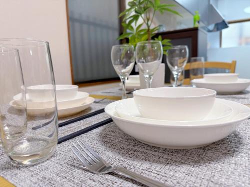 Nagawa Villa | Osaka castle park station 大阪城公園駅京橋駅徒歩10分心斎橋梅田関西空港京都奈良へ直通USJ6到10人宿泊可能