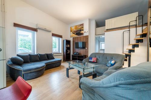 Stare Miasto District Apartment | Osiedle Zwycięstwa Comfy House by BookingHost