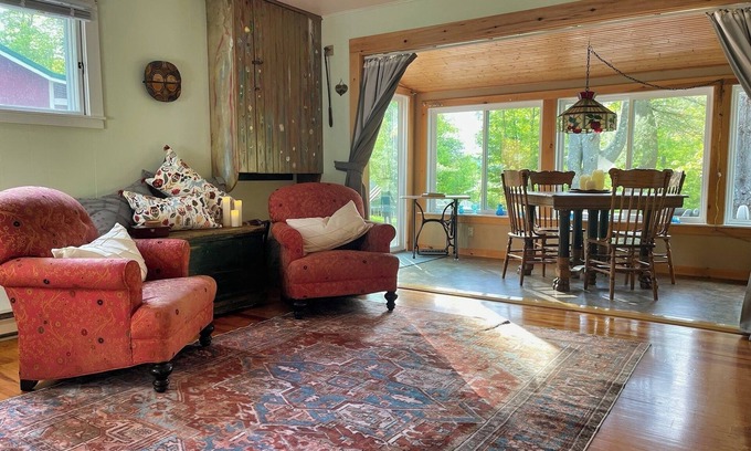 Cooperstown - Otsego Lake Cottage | Otsego Lake ~ Cottage, swimming, fishing, boating