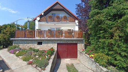 Revfulop House | Ottó Nyaraló